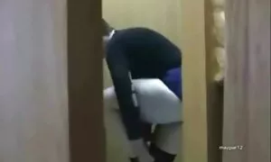 Висмоктаний домашнє порно відео вчителем музики,
